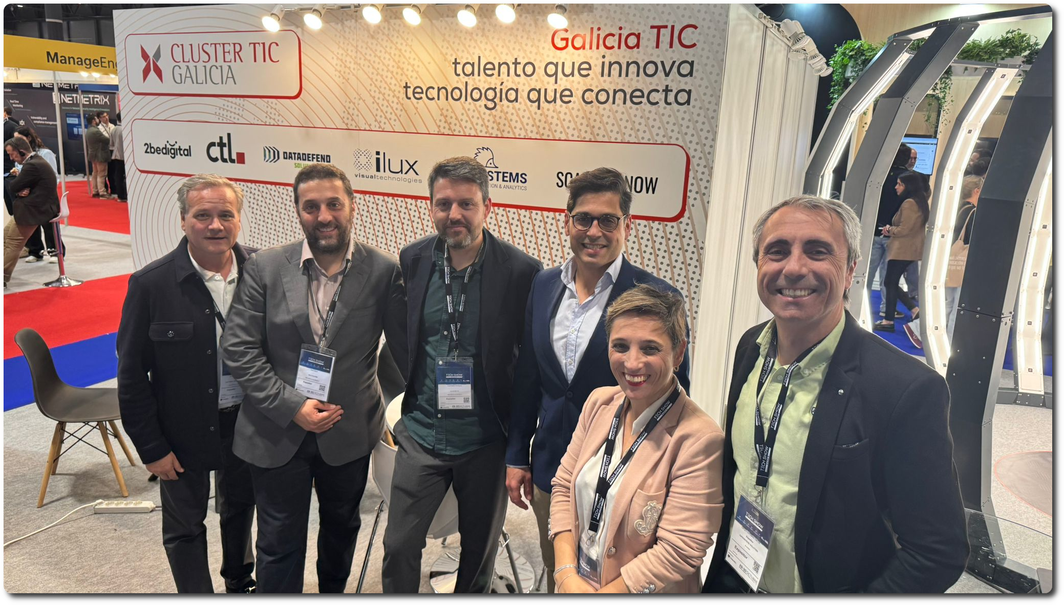 Foto de grupo con las empresas participantes: Pietro Marini, fundador de RCA Systems es el segundo desde la izquierda